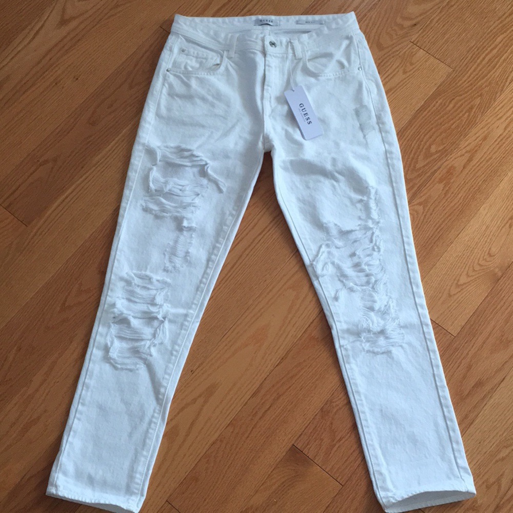 BNWT GUESS Boy Fit Jeans Sz 27, Ripped/Distressed